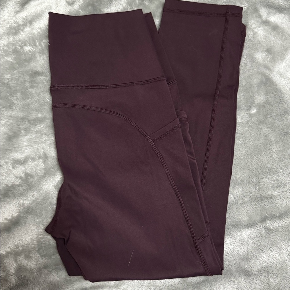 EUC Zyia Wine Brilliant Pocket Capri sz 6-8